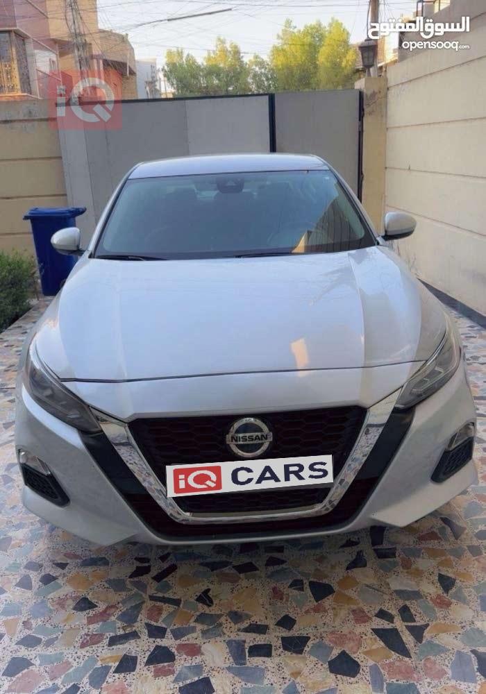 نيسان ألتيما